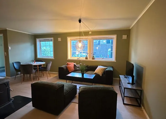 Апартаменты Naert Sentrum *